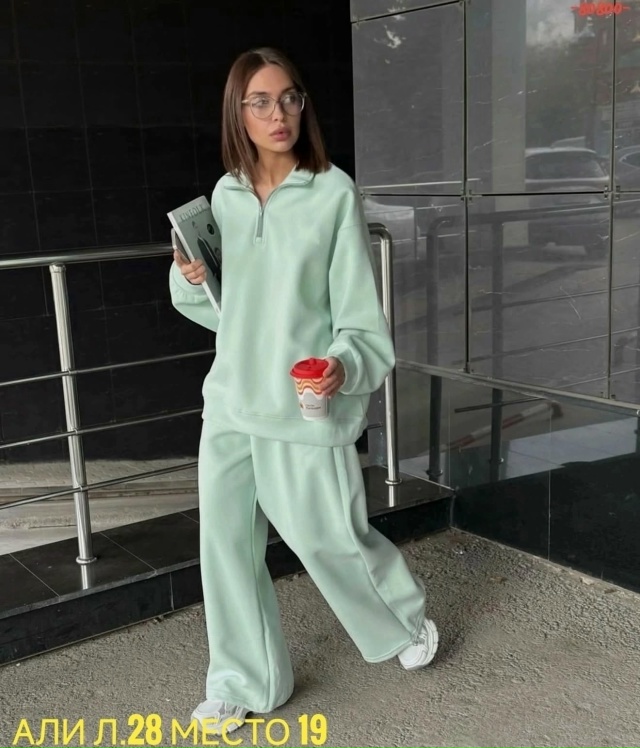 Спортивный костюм 23052163