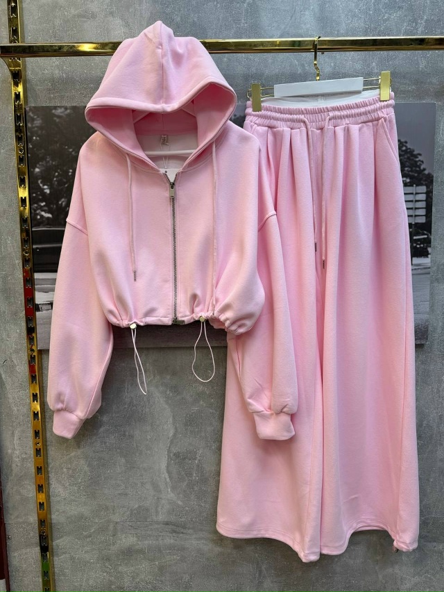 Спортивный костюм 23053322