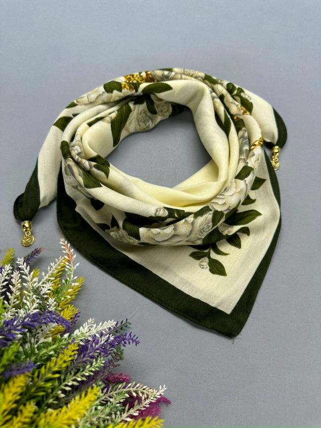 Платок 23054348