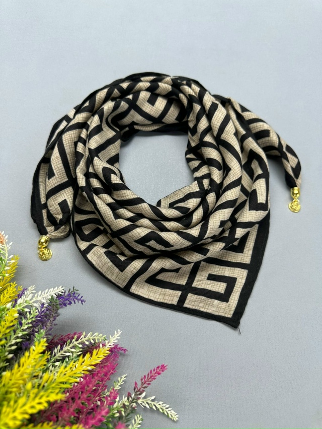 Платок 23054350