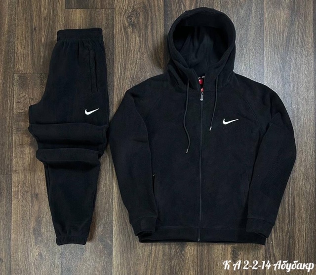 Спортивный костюм 23054595