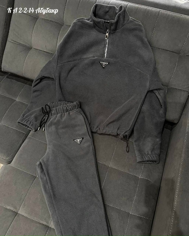 Спортивный костюм 23054462