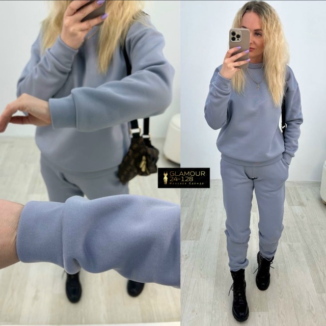 Спортивный костюм 23056354