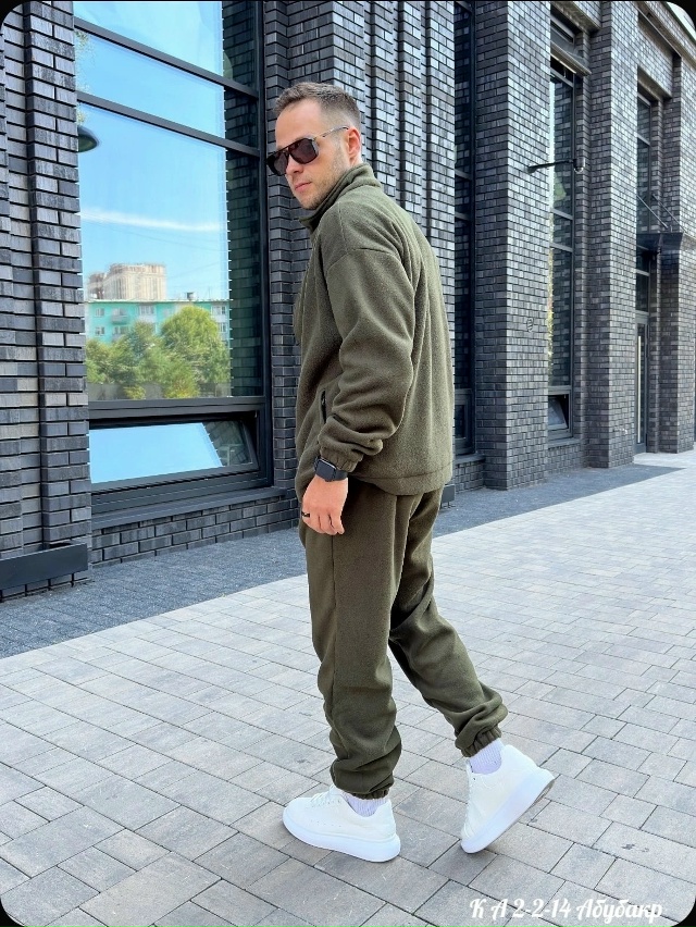 Спортивный костюм 23057162