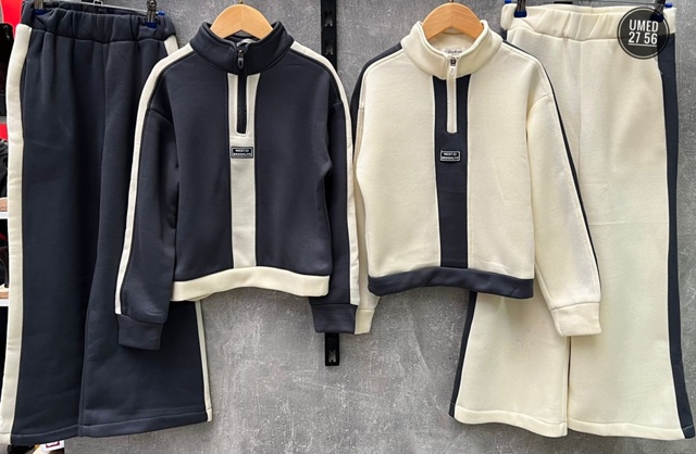 Спортивный костюм 23060523