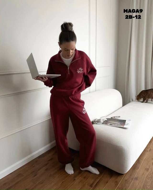 Спортивный костюм 23060748