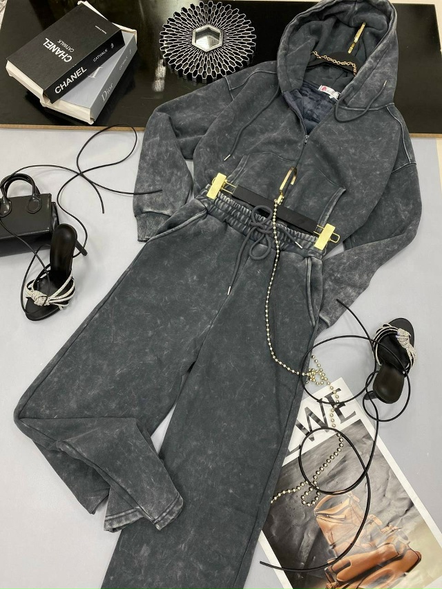 Спортивный костюм 23060918