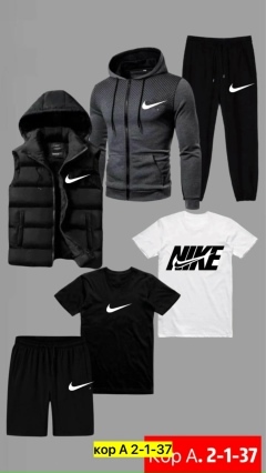 Спортивный костюм 23067494