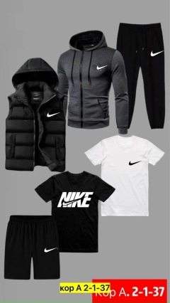 Спортивный костюм 23067494