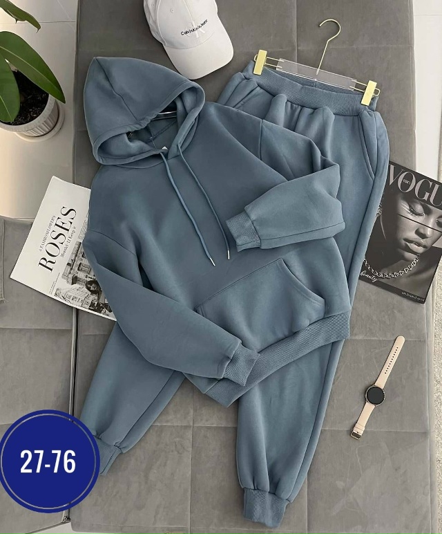 Спортивный костюм 23069501