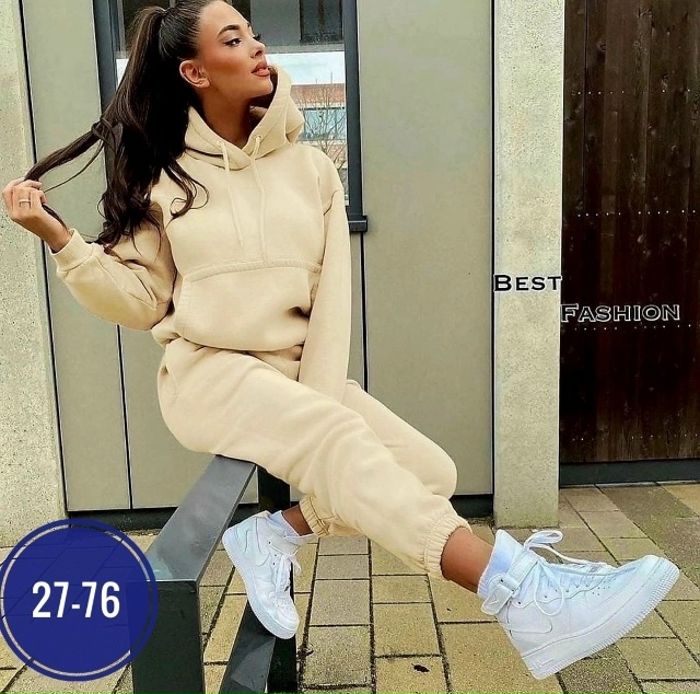 Спортивный костюм 23074139