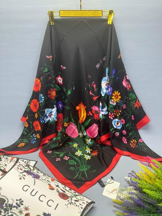 Платок 23074934