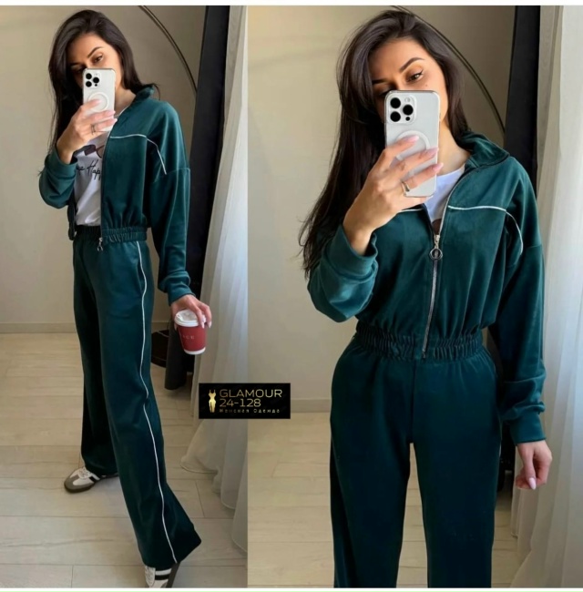 Спортивный костюм 23075766