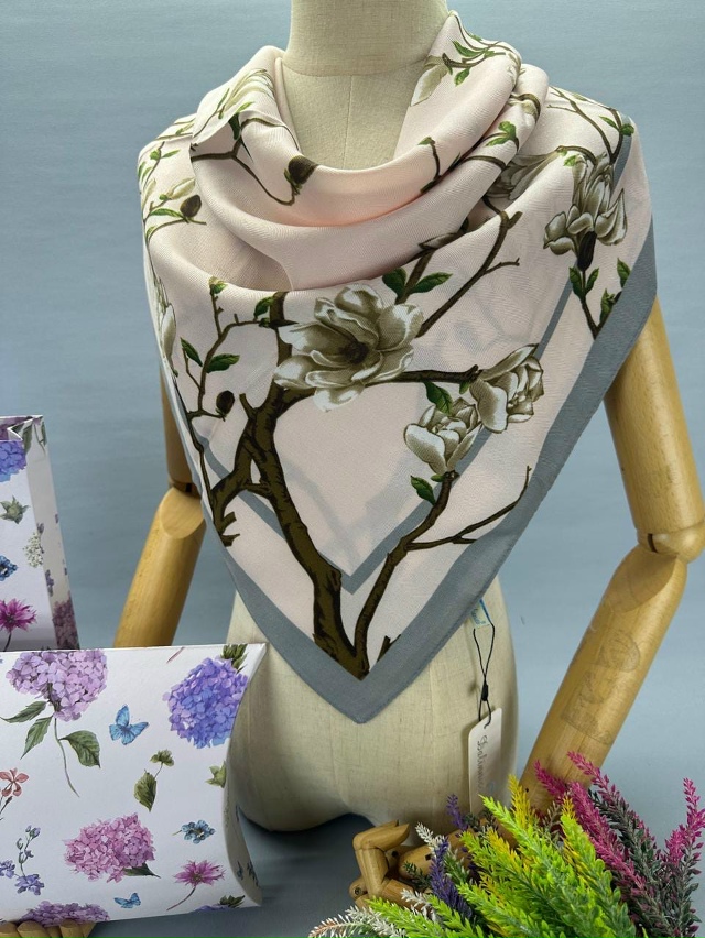 Платок 23077499