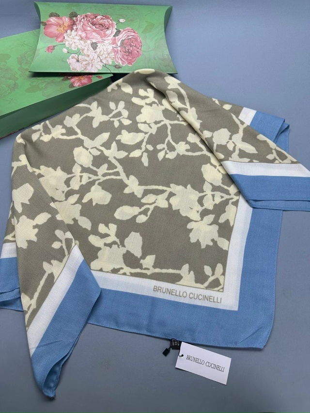 Платок 23077494