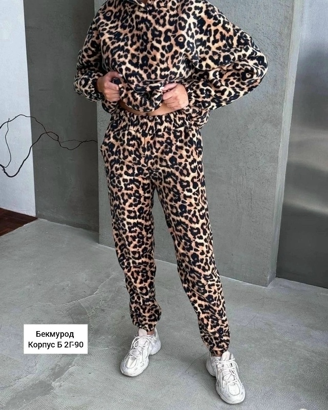 Спортивный костюм 23078748