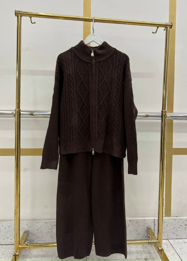 Костюм 23082022