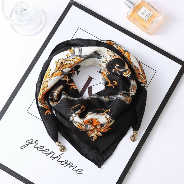 Платок 23082071