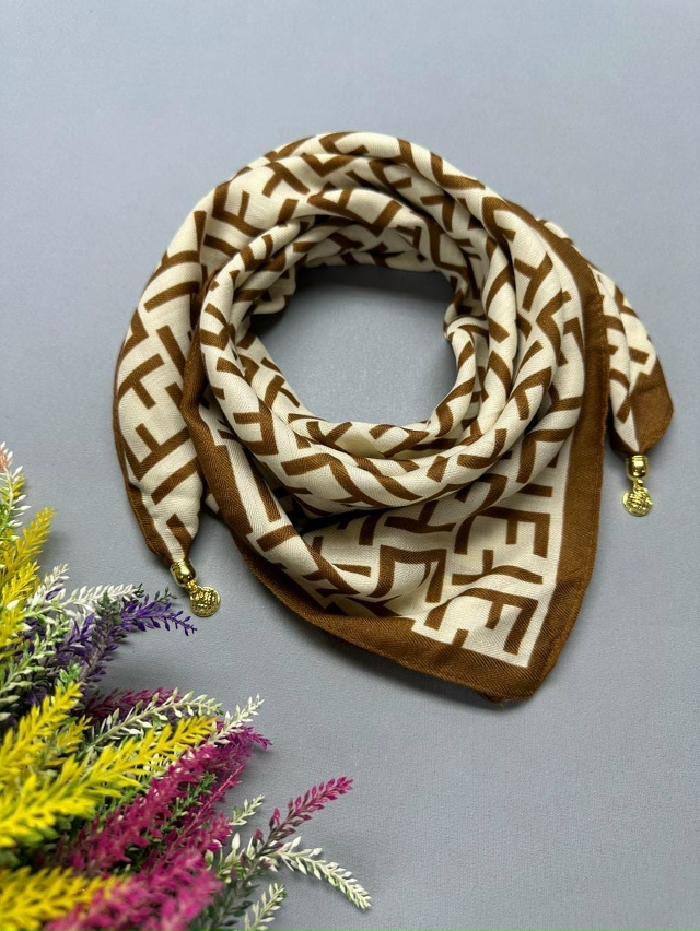 Платок 23082071