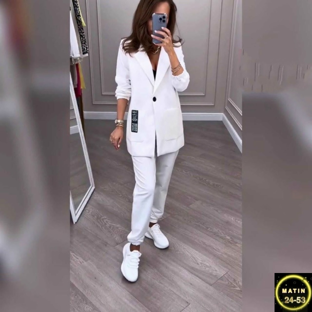 Костюм 23081794