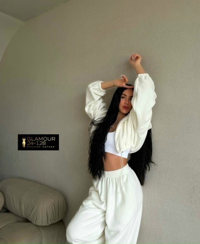 Спортивный костюм 23083211