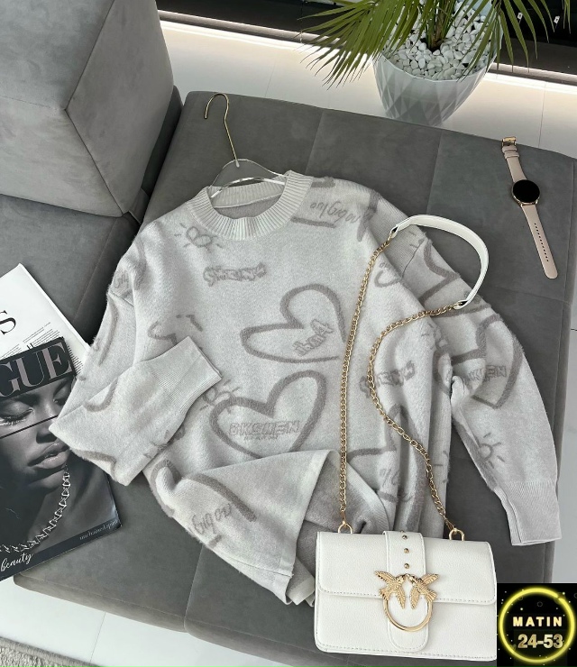 Свитер 23082939