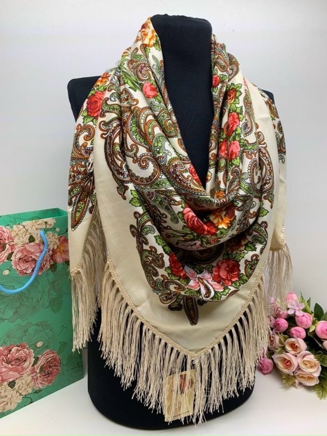 Платок 23082893