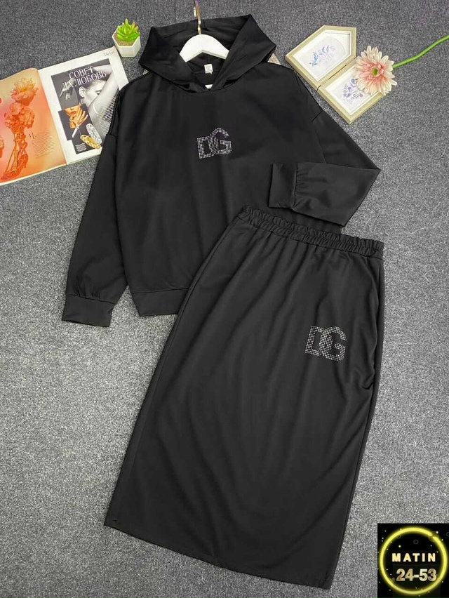 Спортивный костюм 23083941