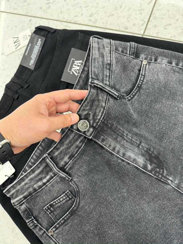 Джинсы 23085391