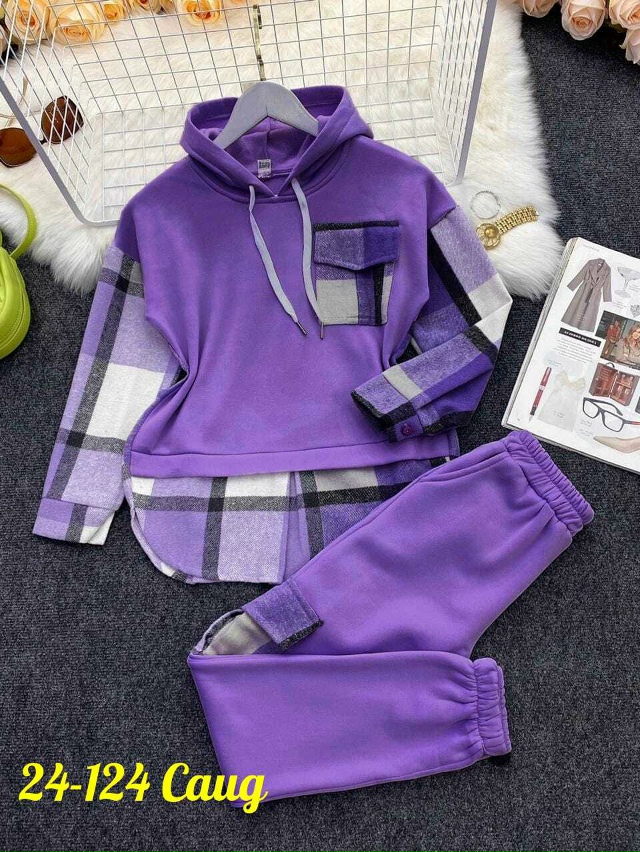 Спортивный костюм 23088121