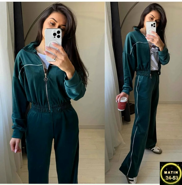 Спортивный костюм 23088206