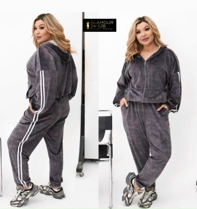 Спортивный костюм 23090566