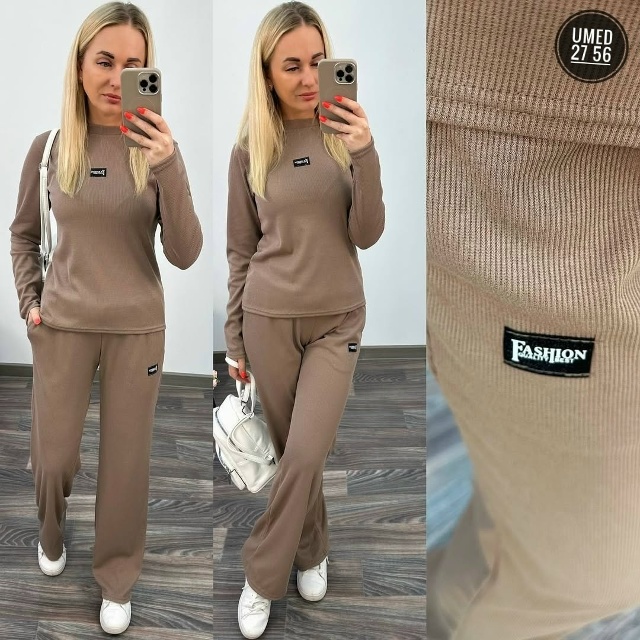 Спортивный костюм 23096760