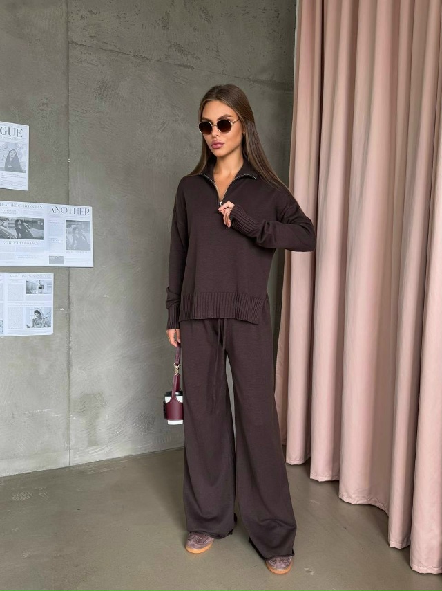 Костюм 23096004