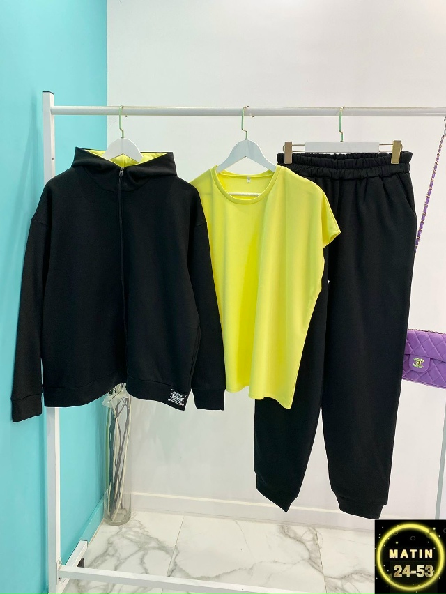 Спортивный костюм 23097258