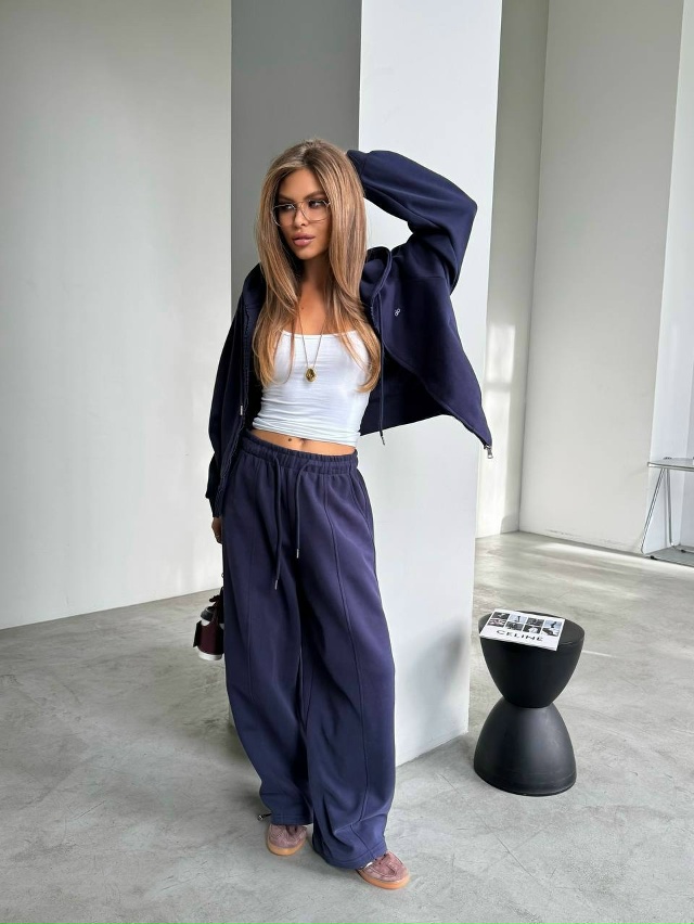 Спортивный костюм 23099767