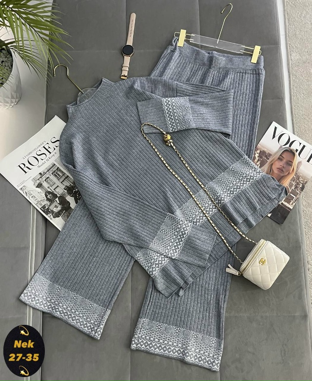 Костюм 23099618