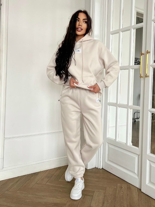 Спортивный костюм 23099800