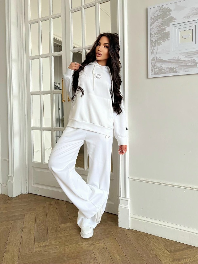 Спортивный костюм 23099798