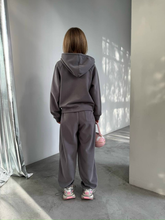 Спортивный костюм 23099768