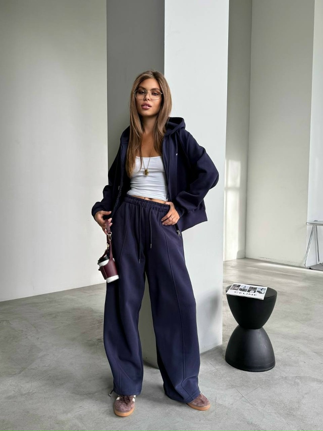 Спортивный костюм 23099767