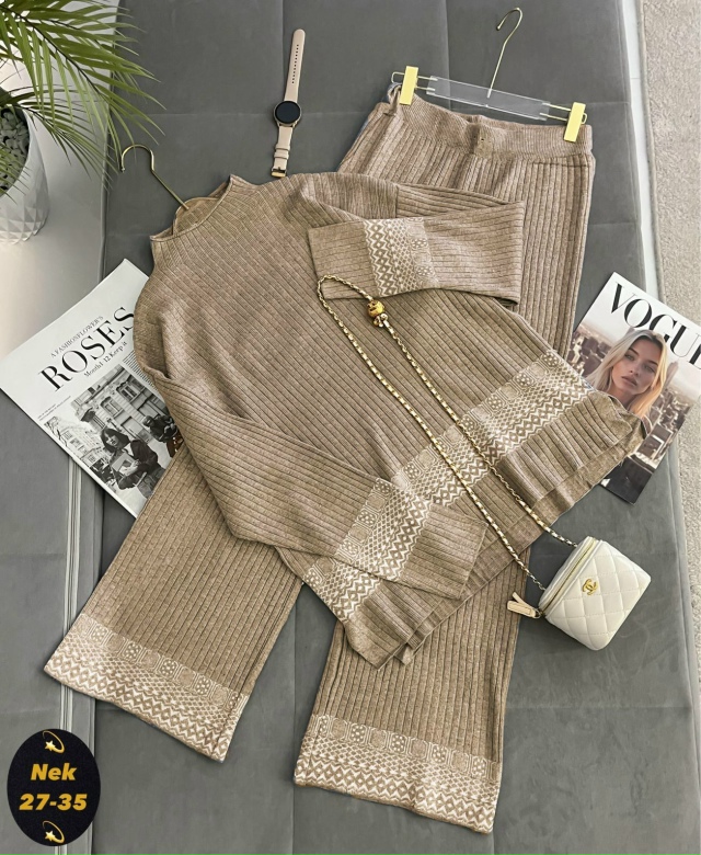 Костюм 23099618