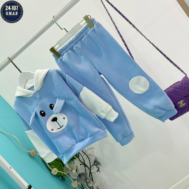 Спортивный костюм 23099652