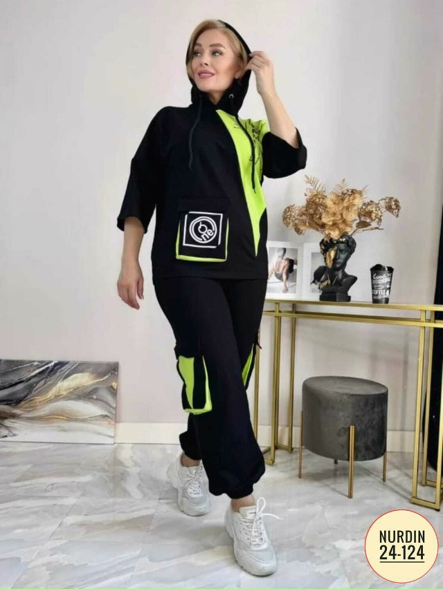 Спортивный костюм 23099756