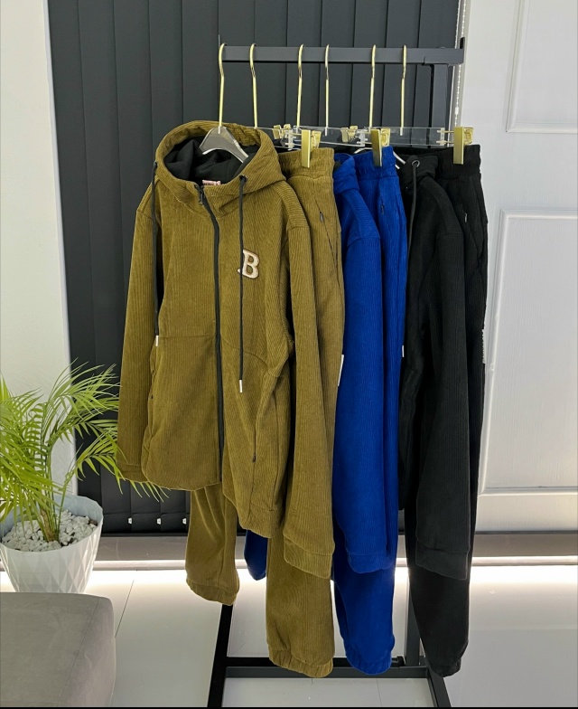 Костюм 23100604