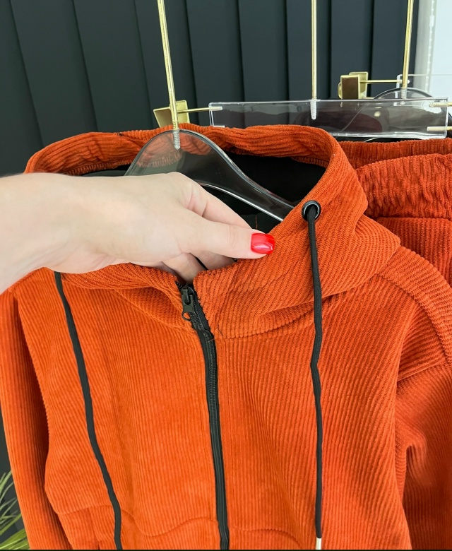 Костюм 23100599