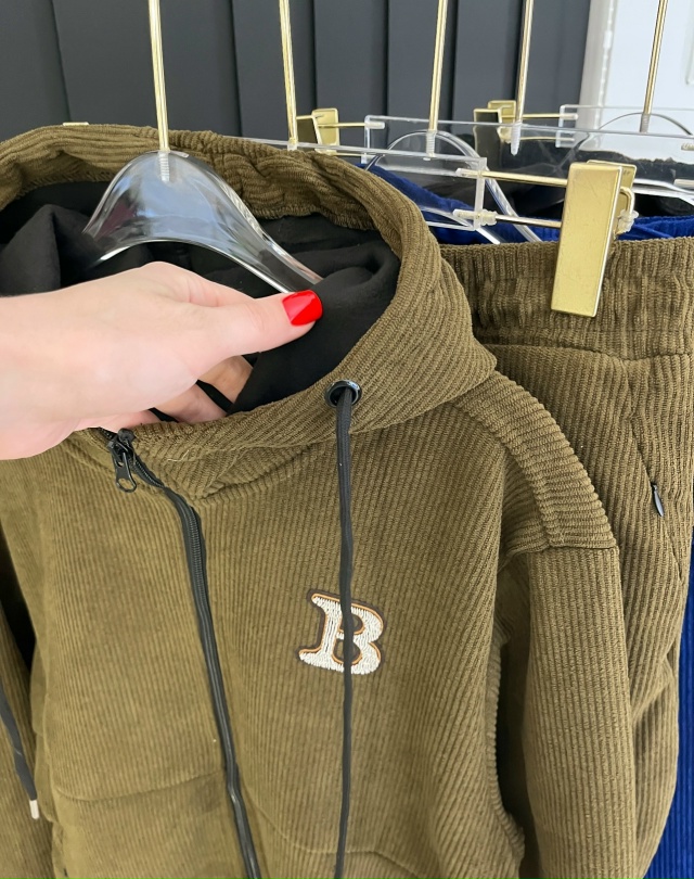 Костюм 23100701