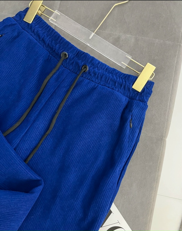 Костюм 23100604