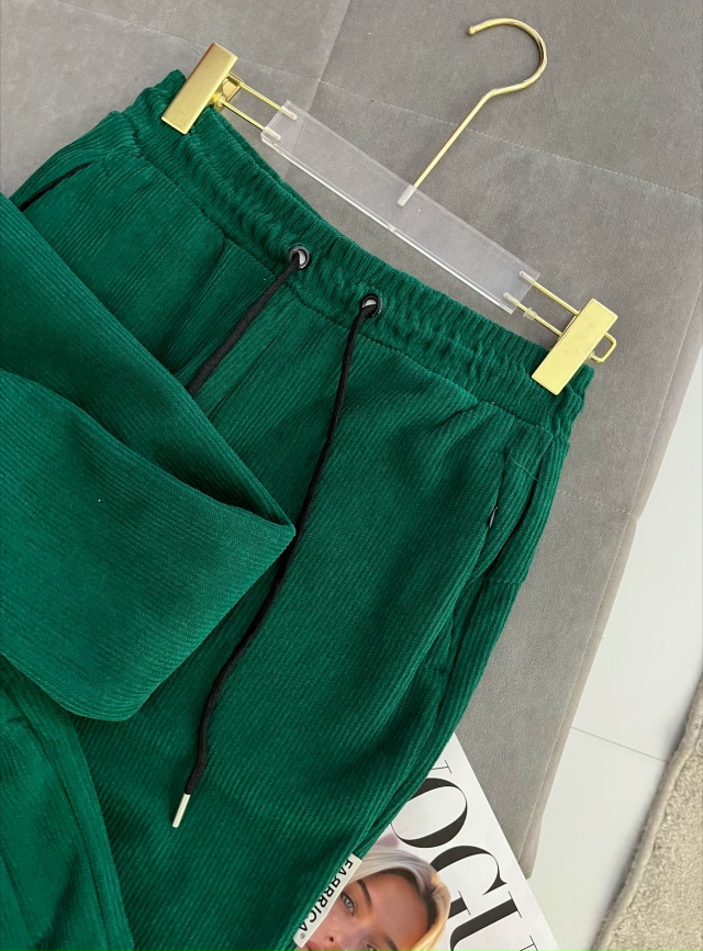 Костюм 23100598