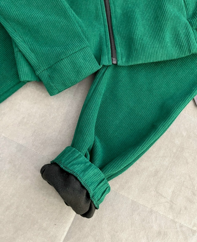 Костюм 23100598